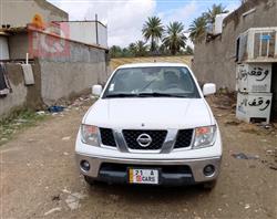 نيسان نافارا